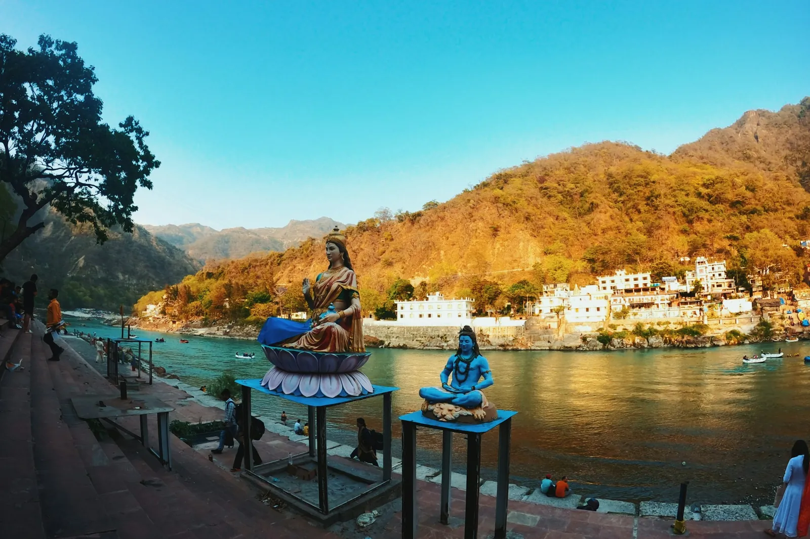 Rishikesh or Mussoorie from Delhi
